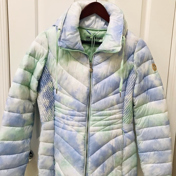 Bernardo packable hooded EcoPlume TM Jacket - Picture 2 of 12